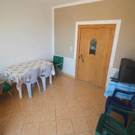 Apartamento Agushi *