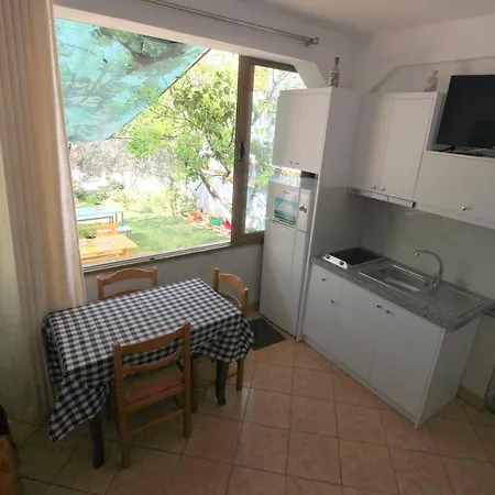 Apartman Agushi
