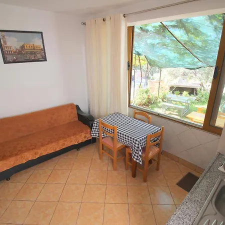 Agushi * 卡萨米尔