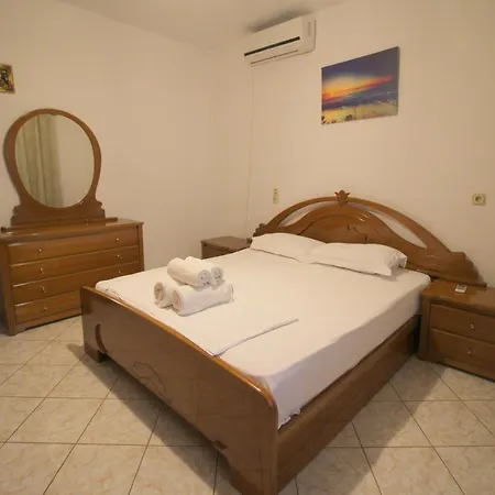 Agushi * 卡萨米尔