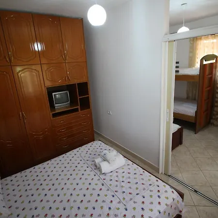 Agushi Apartment