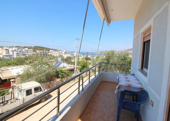 Agushi Appartement *